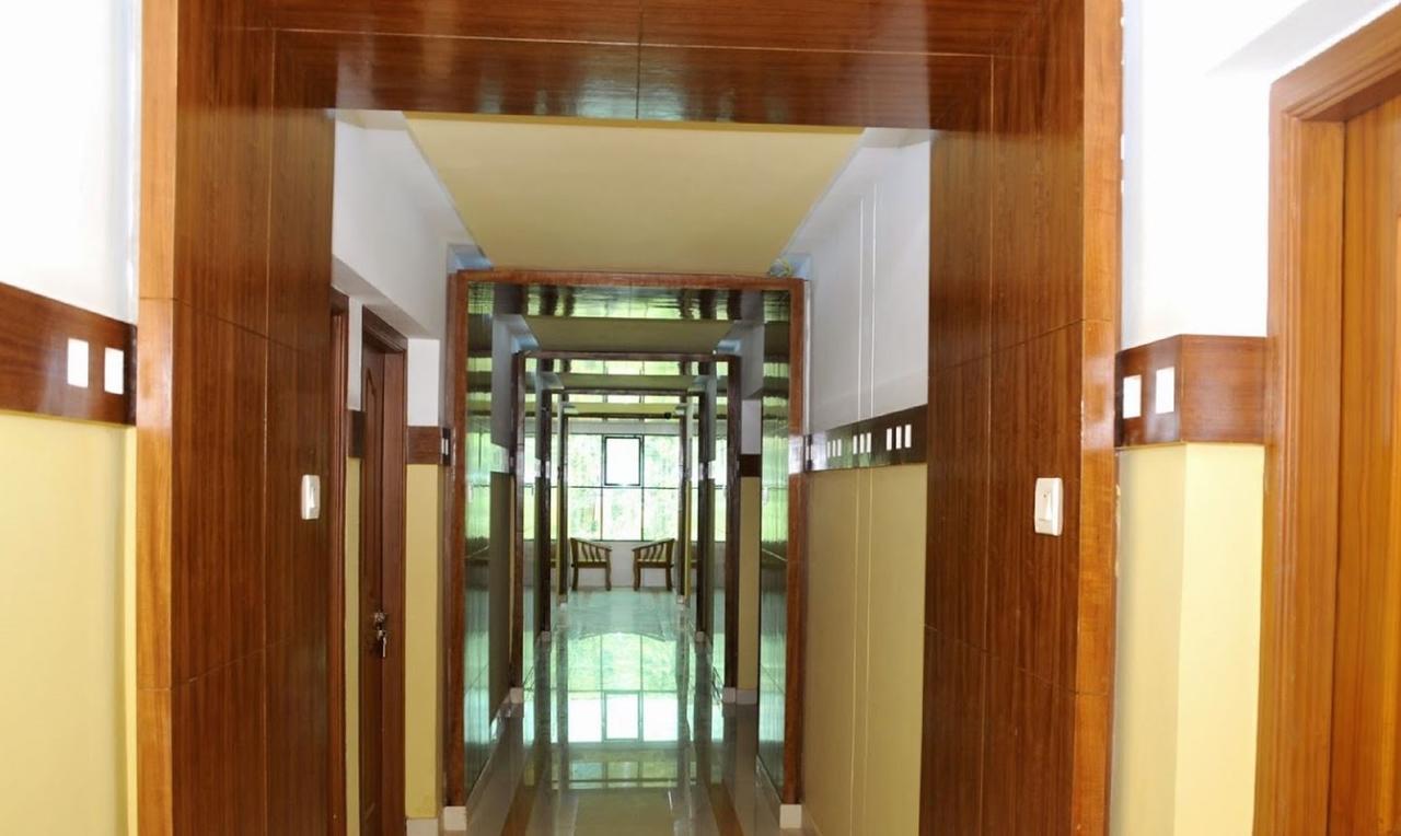 โรงแรมมาดิเกรี เฮอริเทจ มาดิเครี ภายนอก รูปภาพ